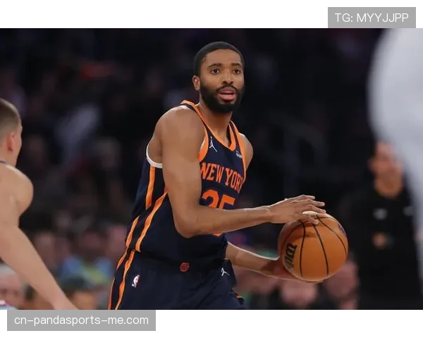 米卡尔·布里奇斯加强无球切入拉开空间提升三分命中率