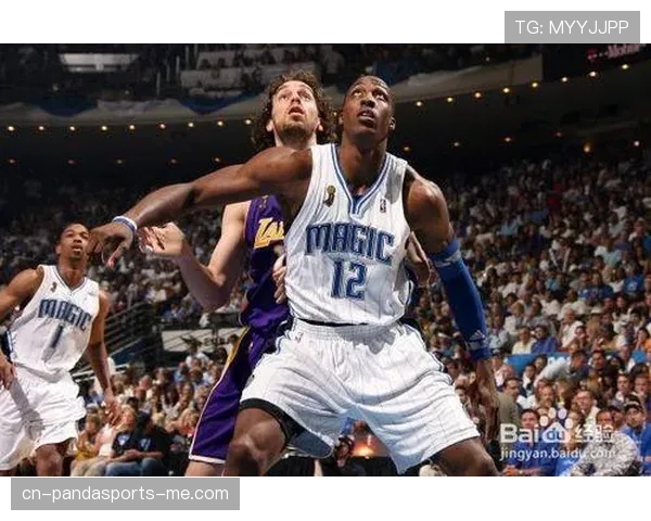 如何判定卡位犯规？篮球规则中的位置争夺要点